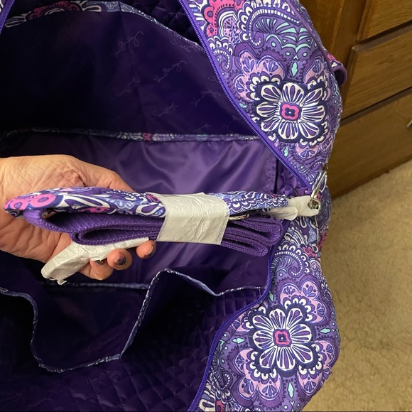 🎉4XHP🎉 BNWT Vera Bradley Grand Traveller - Picture 9 of 9